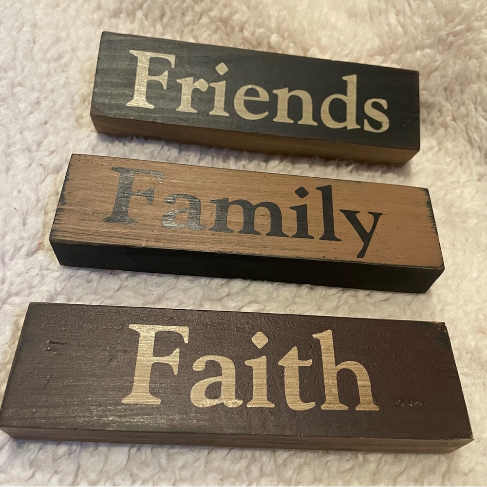 Faith Family Friends Wooden 3 piece signs for Decor
